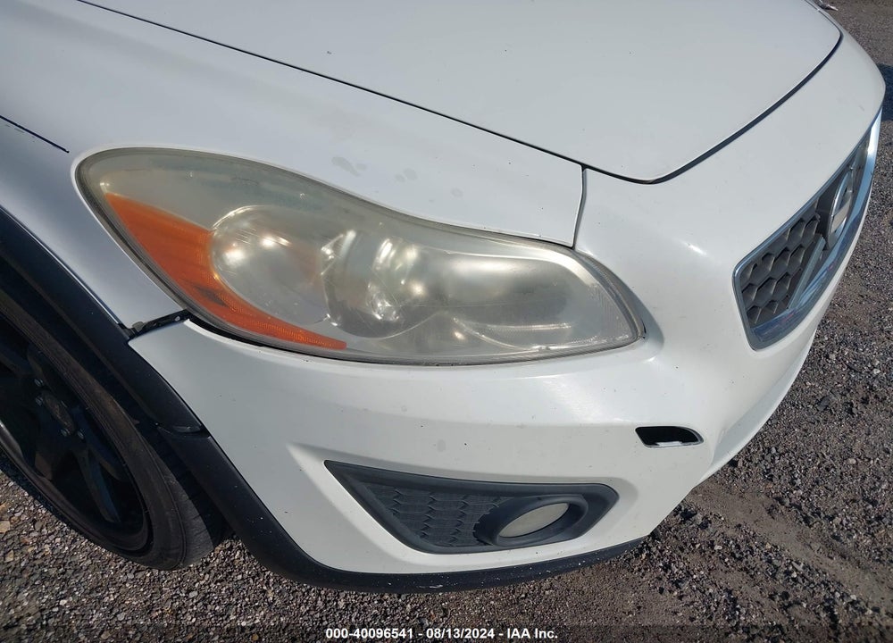 2011 VOLVO C30 T5/T5 R-DESIGN VIN: YV1672MK9B2210000