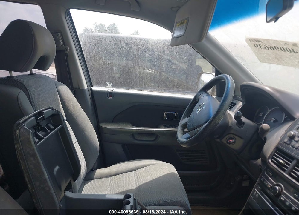 2008 HONDA PILOT SE VIN: 5FNYF183X8B029055