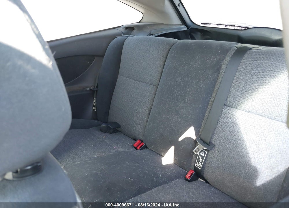 2000 FORD FOCUS ZX3 VIN: 3FAFP3135YR242042