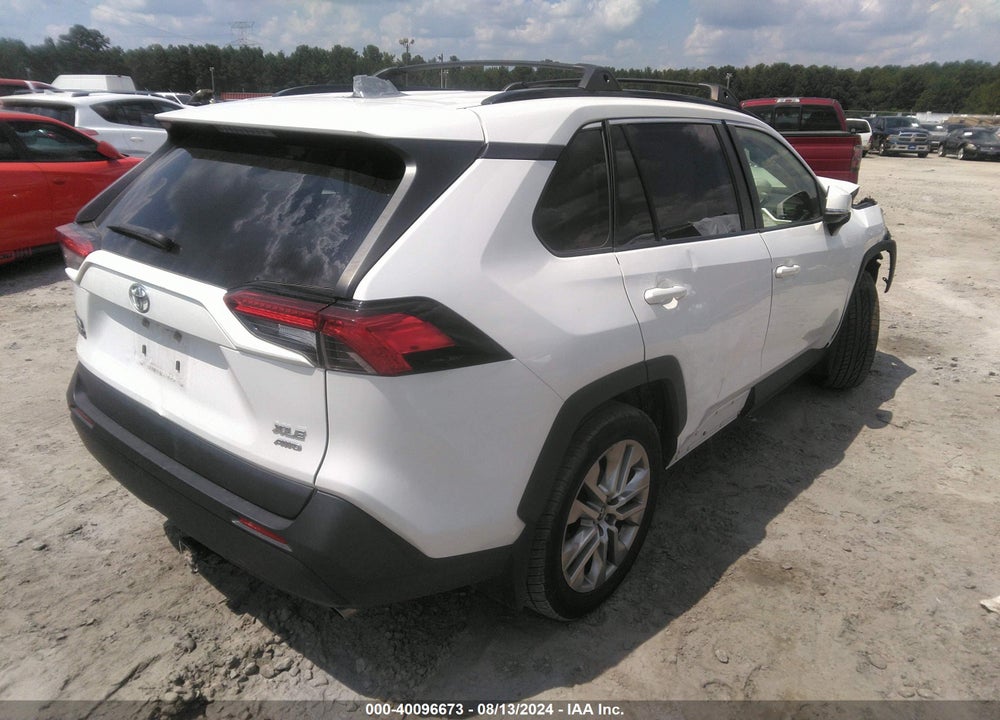 2019 TOYOTA RAV4 XLE PREMIUM VIN: JTMA1RFV5KD037727