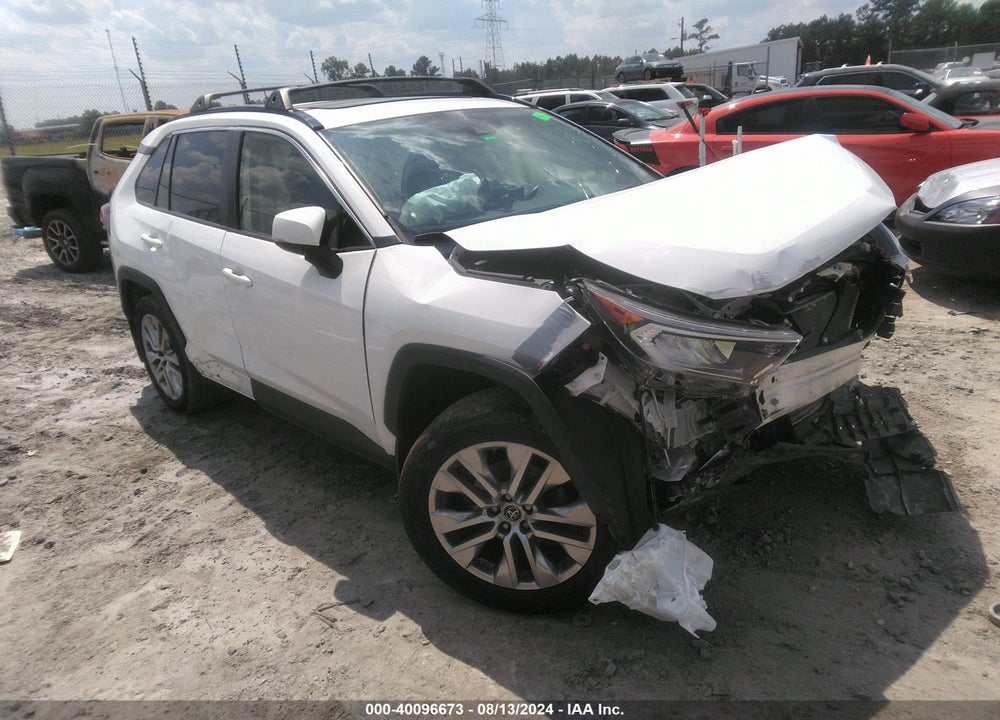 2019 TOYOTA RAV4 XLE PREMIUM VIN: JTMA1RFV5KD037727