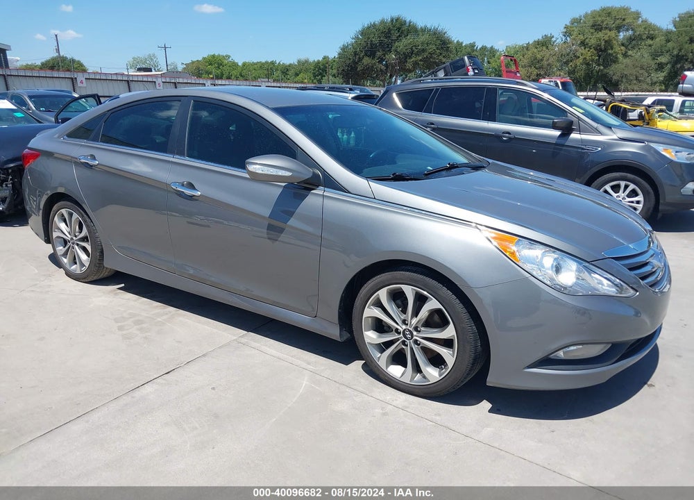 2014 HYUNDAI SONATA SE VIN: 5NPEC4AC2EH848324