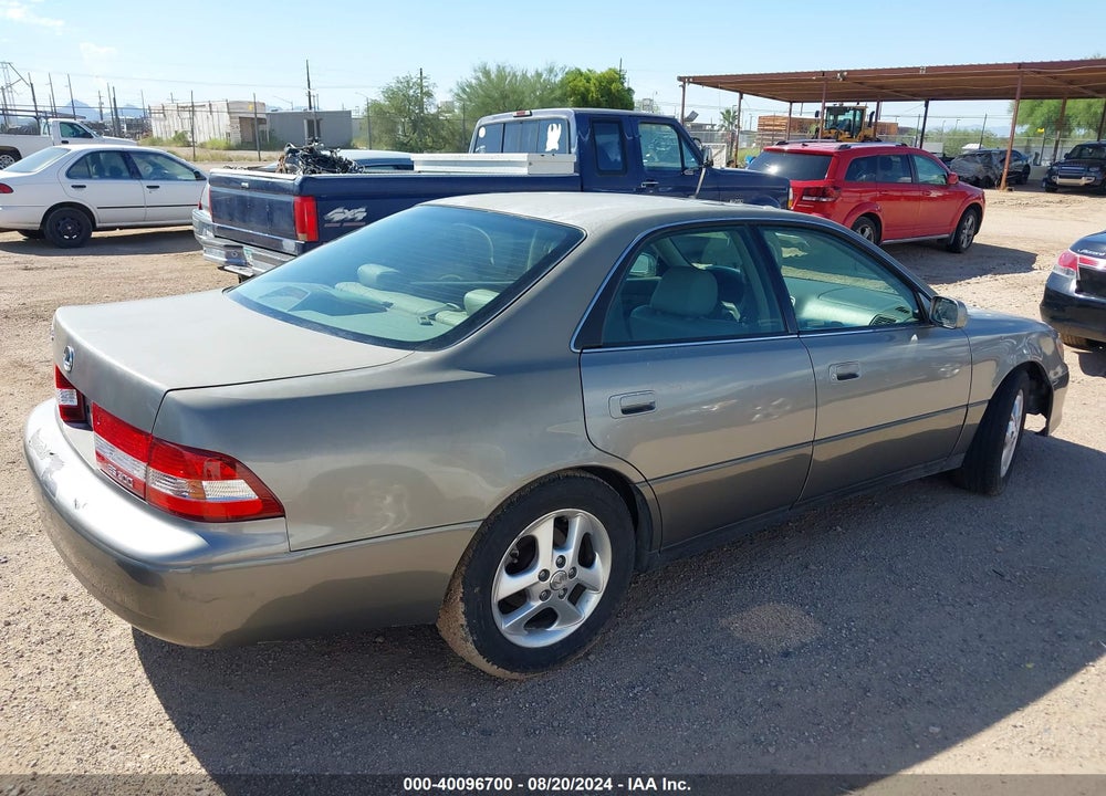 2000 LEXUS ES 300 VIN: JT8BF28G8Y5088152