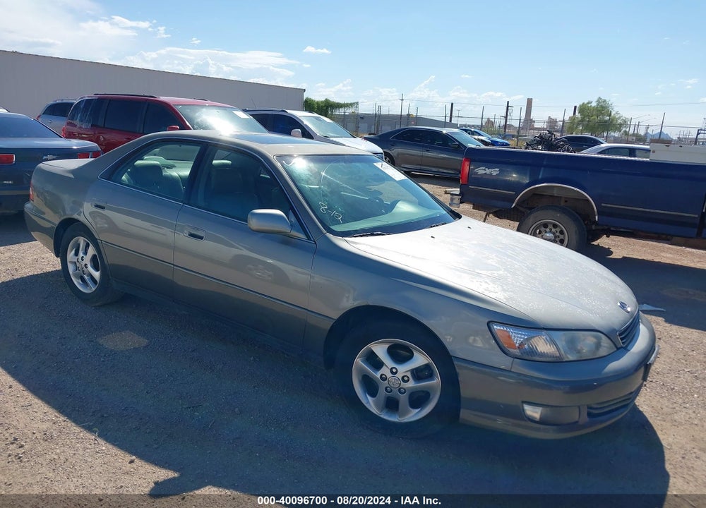 2000 LEXUS ES 300 VIN: JT8BF28G8Y5088152