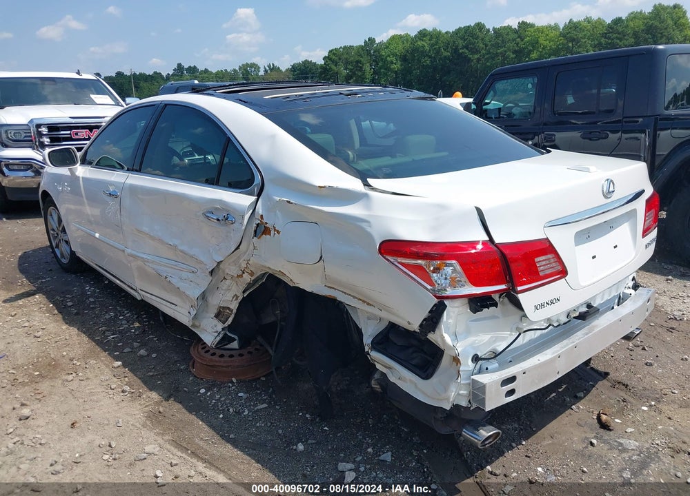 2011 LEXUS ES 350 VIN: JTHBK1EG2B2444548