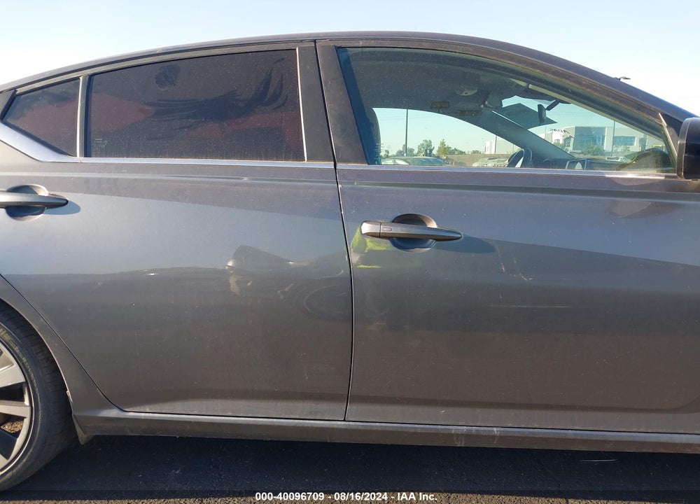 2021 NISSAN ALTIMA SR FWD VIN: 1N4BL4CV0MN385072