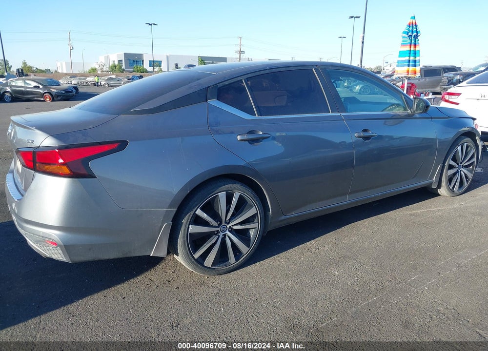 2021 NISSAN ALTIMA SR FWD VIN: 1N4BL4CV0MN385072