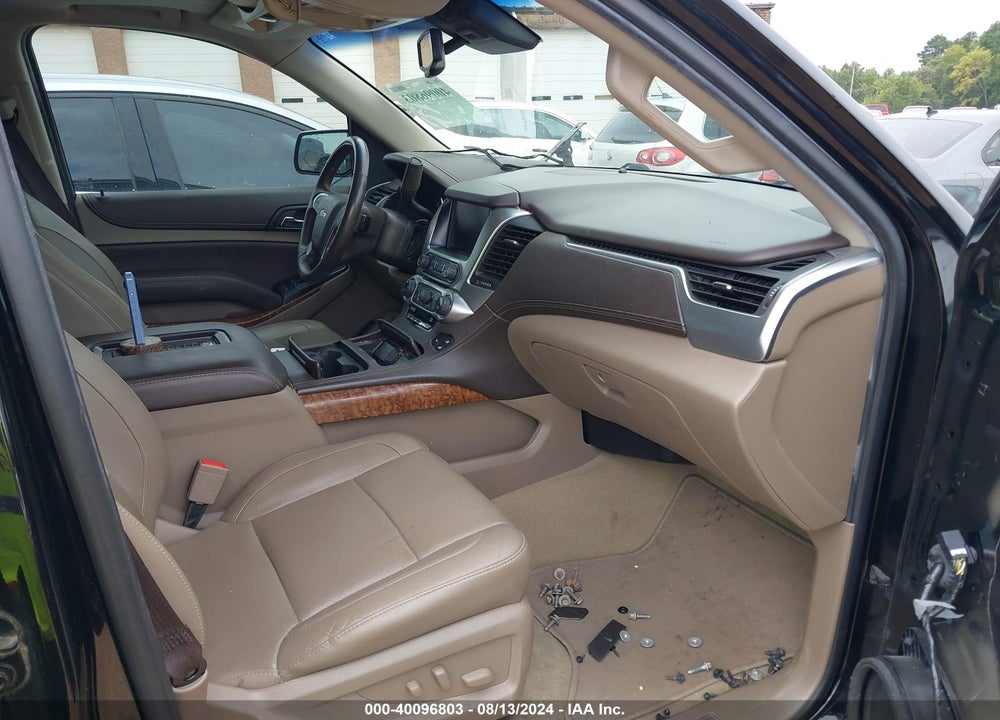 2017 CHEVROLET SUBURBAN PREMIER VIN: 1GNSKJKC7HR230987