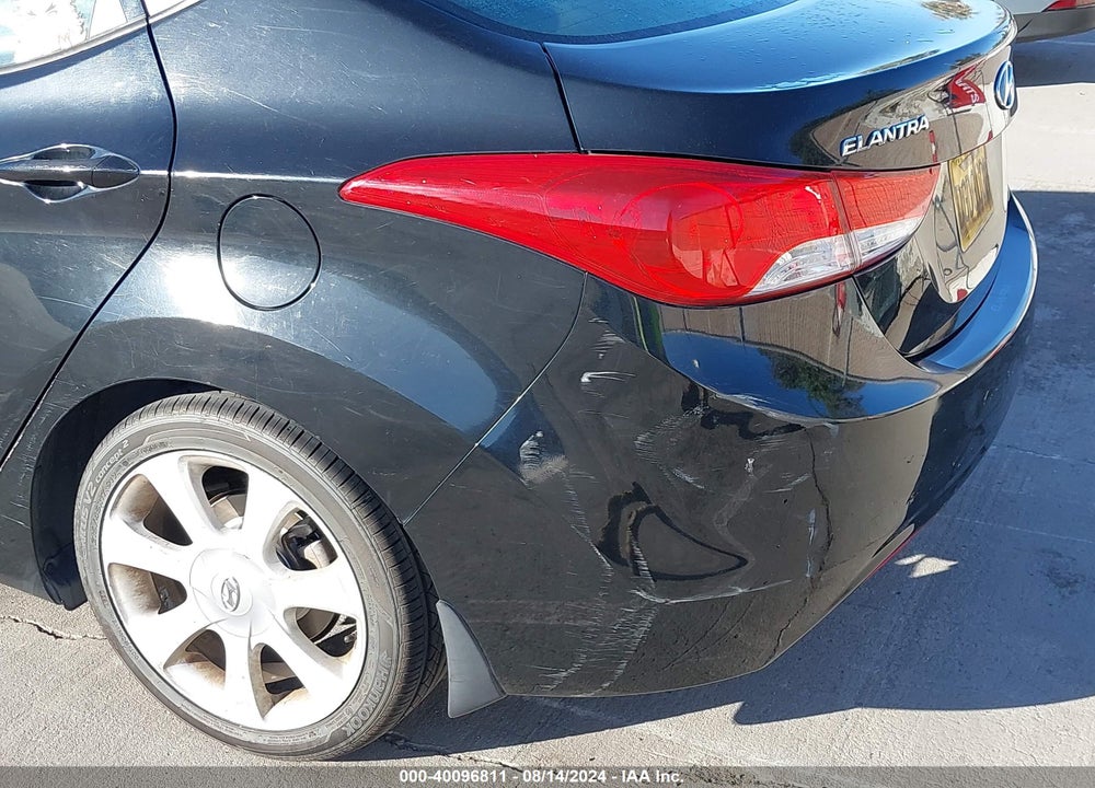 2013 HYUNDAI ELANTRA LIMITED VIN: KMHDH4AE7DU671073