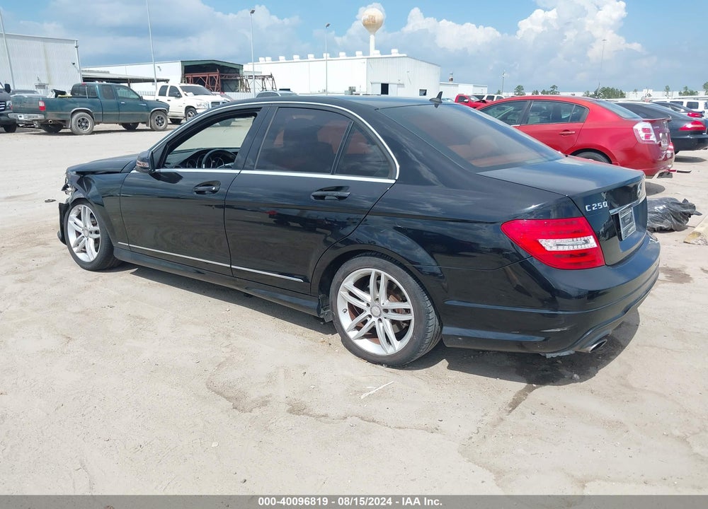 2014 MERCEDES-BENZ C 250 LUXURY/SPORT VIN: WDDGF4HB9EG228965