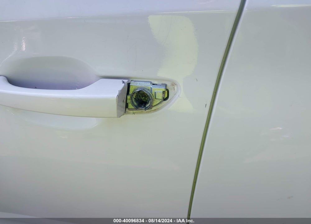 2020 HYUNDAI TUCSON SE VIN: KM8J23A49LU243042