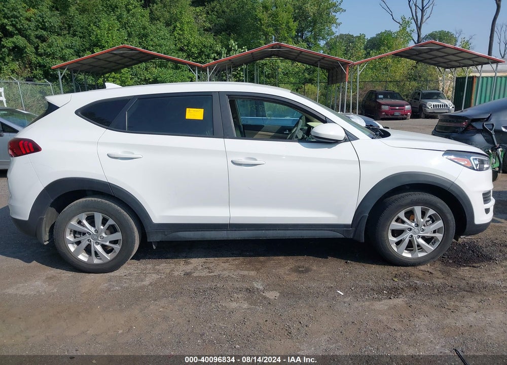 2020 HYUNDAI TUCSON SE VIN: KM8J23A49LU243042