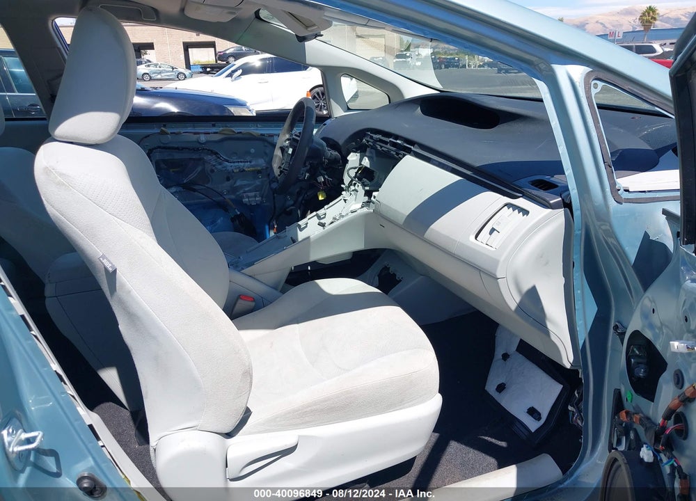2015 TOYOTA PRIUS THREE VIN: JTDKN3DU5F1899739