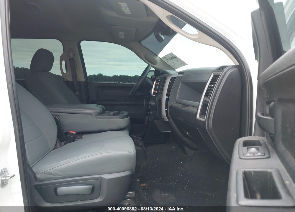 2018 RAM 2500 TRADESMAN 4X4 6'4 BOX VIN: 3C6UR5CJ7JG308103