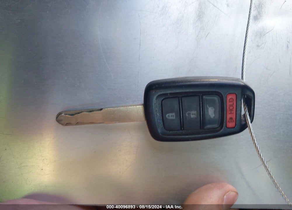 2019 HONDA CIVIC LX VIN: SHHFK7H30KU413468