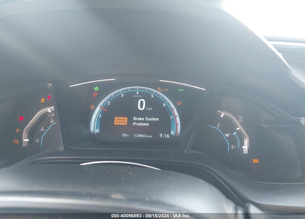 2019 HONDA CIVIC LX VIN: SHHFK7H30KU413468