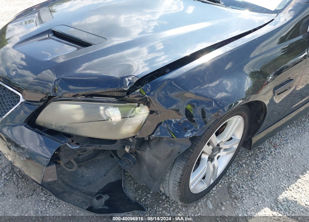 2009 PONTIAC G8 VIN: 6G2ER57799L174745