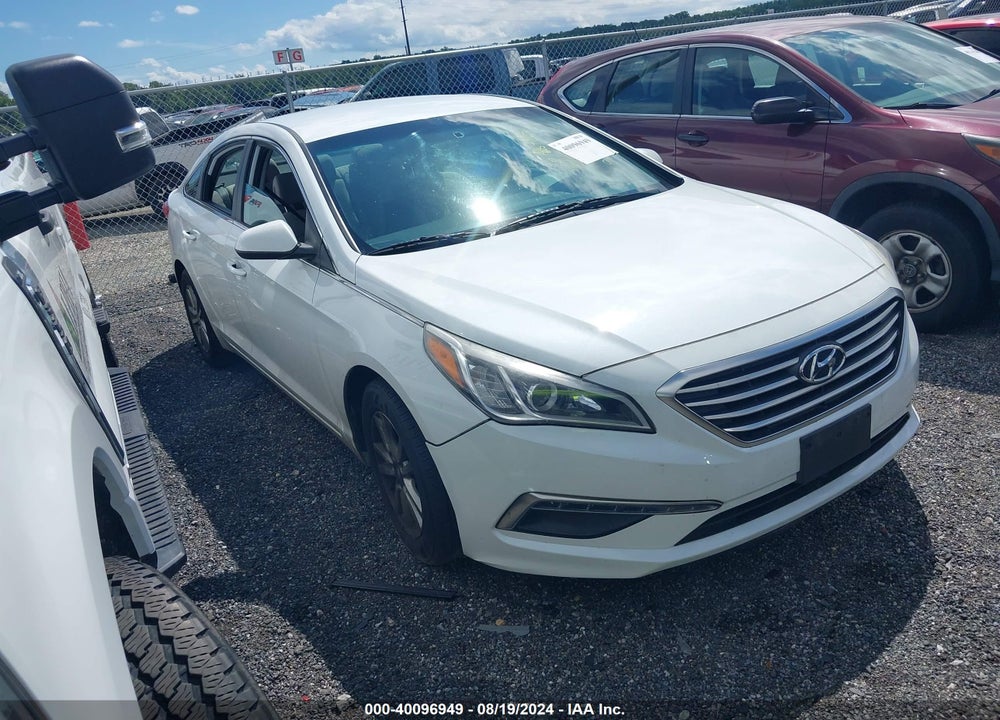 2015 HYUNDAI SONATA SE VIN: 5NPE24AF1FH139222