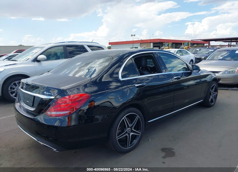 2017 MERCEDES-BENZ C 300 4MATIC/LUXURY 4MATIC/SPORT 4MATIC VIN: WDDWF4KB6HR261225