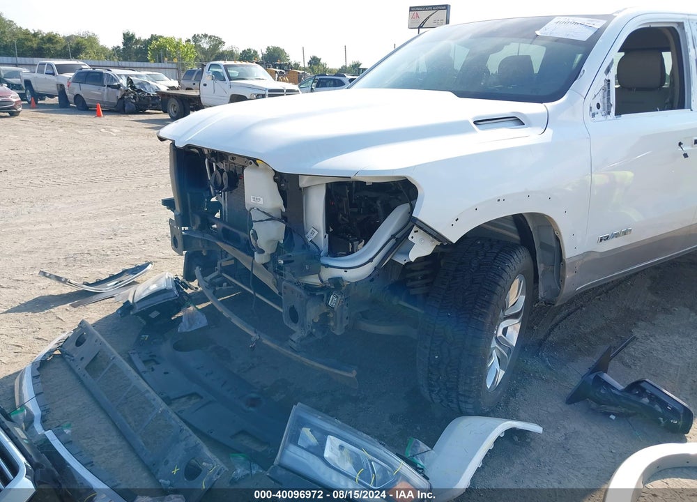 2021 RAM 1500 LAIE  4X4 5'7 BOX VIN: 1C6SRFJT8MN773759