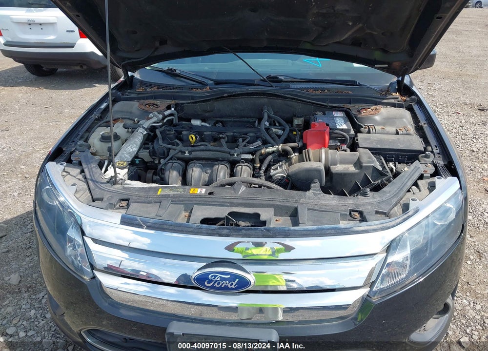 2010 FORD FUSION SE VIN: 3FAHP0HA5AR276581