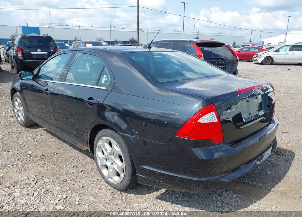2010 FORD FUSION SE VIN: 3FAHP0HA5AR276581