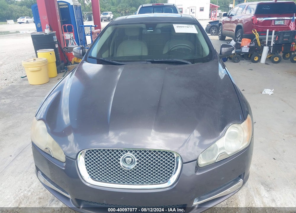 2009 JAGUAR XF PREMIUM LUXURY VIN: SAJWA06B59HR27494