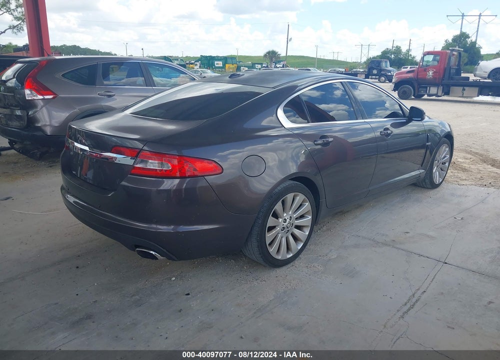 2009 JAGUAR XF PREMIUM LUXURY VIN: SAJWA06B59HR27494