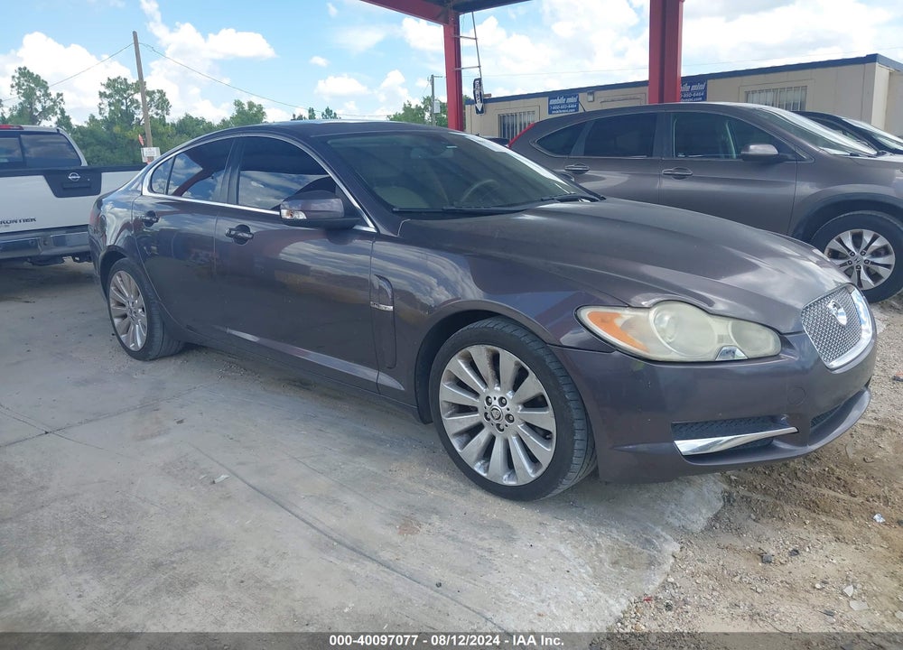 2009 JAGUAR XF PREMIUM LUXURY VIN: SAJWA06B59HR27494