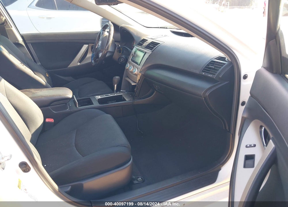 2009 TOYOTA CAMRY SE V6 VIN: 4T1BK46K69U592671