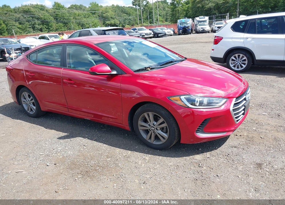 2017 HYUNDAI ELANTRA SE VIN: 5NPD84LF0HH001598