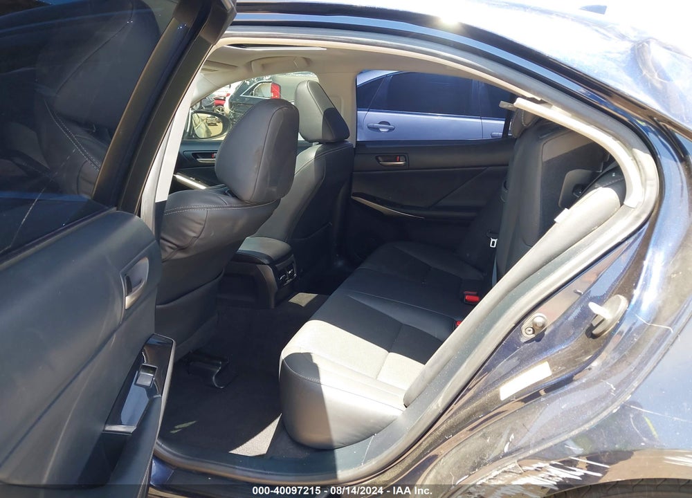2018 LEXUS IS 300 VIN: JTHBA1D22J5074238