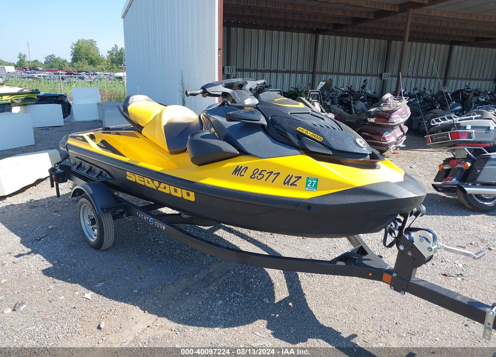 2024 SEADOO --- VIN: YDV91648D323