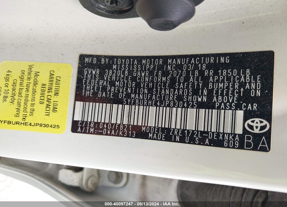 2018 TOYOTA COROLLA LE VIN: 5YFBURHE4JP830425