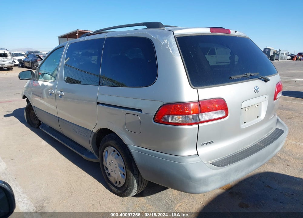 2002 TOYOTA SIENNA LE VIN: 4T3ZF13CX2U474151