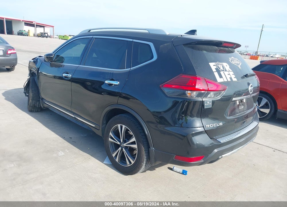 2017 NISSAN ROGUE SL VIN: 5N1AT2MV2HC879164