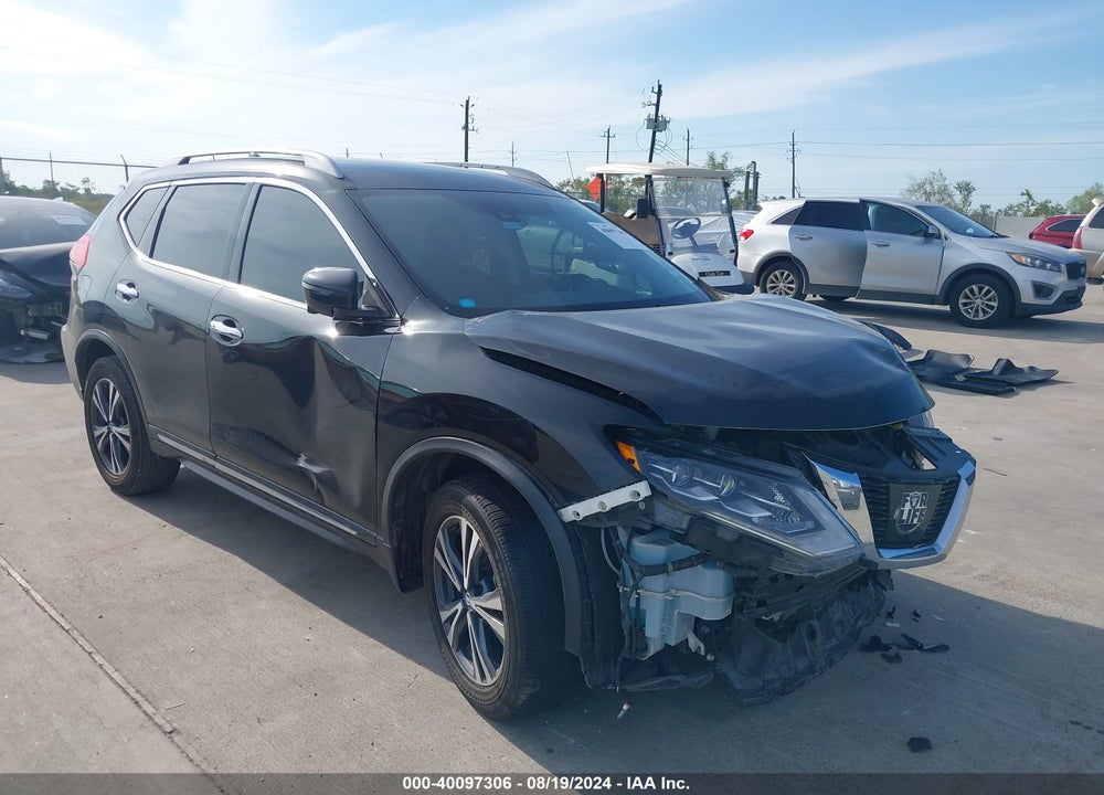 2017 NISSAN ROGUE SL VIN: 5N1AT2MV2HC879164