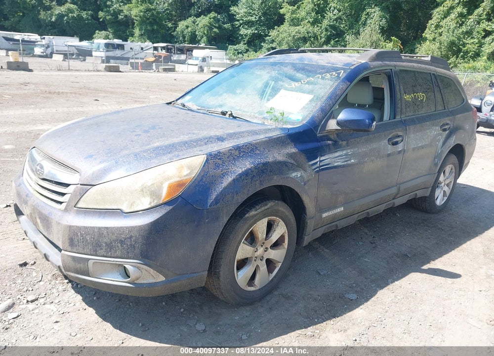 2010 SUBARU OUTBACK 2.5I PREMIUM VIN: 4S4BRBCC3A3382469