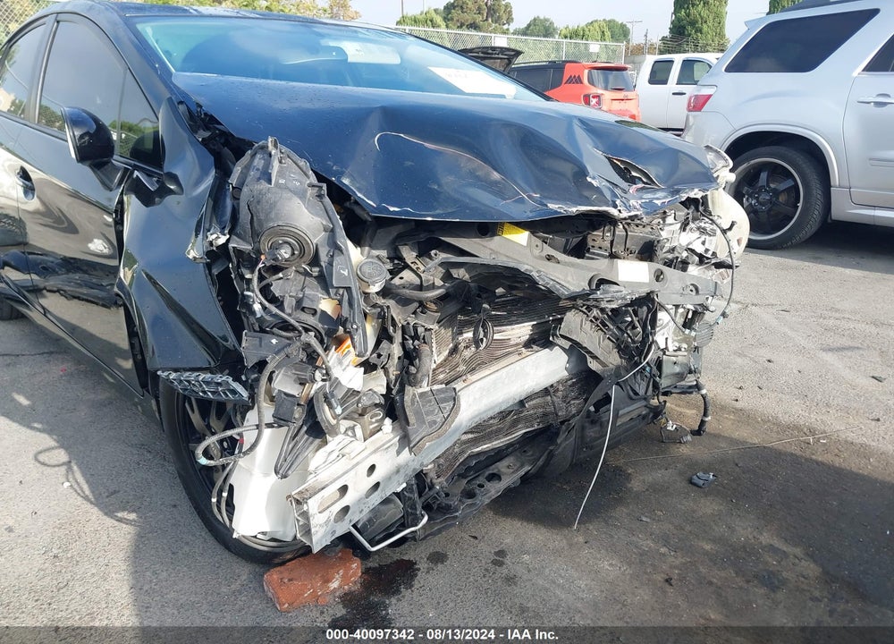 2013 TOYOTA PRIUS VIN: JTDKN3DU6D5626153