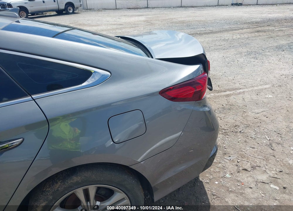 2018 HYUNDAI SONATA SPORT VIN: 5NPE34AF3JH709758