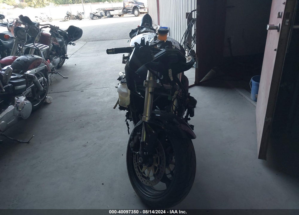2006 HONDA CBR1000 RR VIN: JH2SC57026M210935