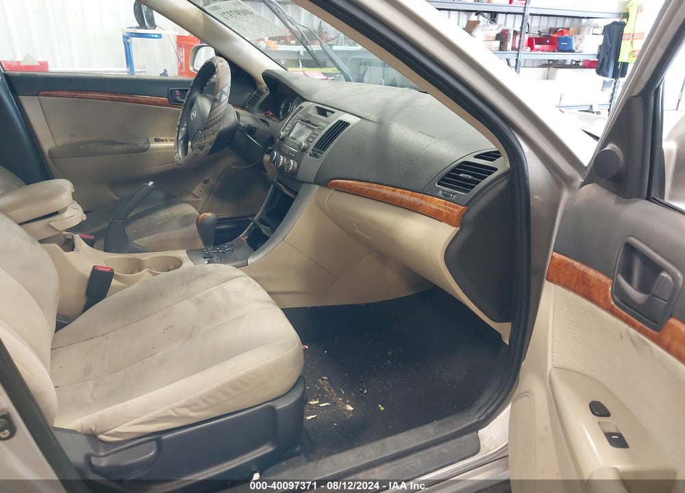 2009 HYUNDAI SONATA GLS VIN: 5NPET46C09H513660