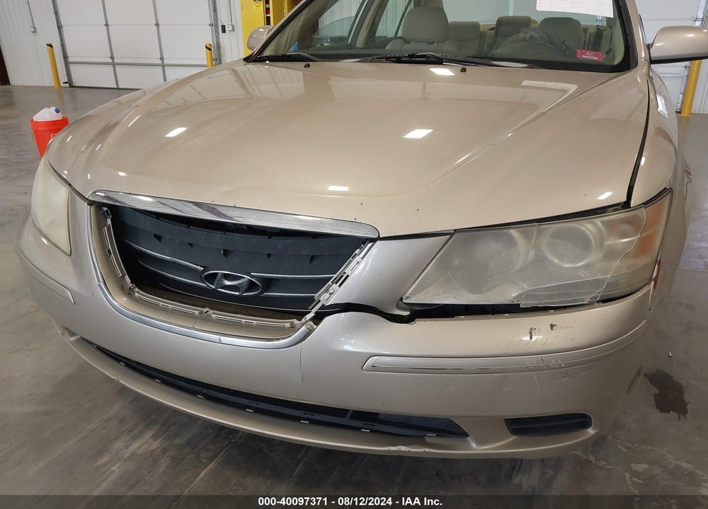 2009 HYUNDAI SONATA GLS VIN: 5NPET46C09H513660