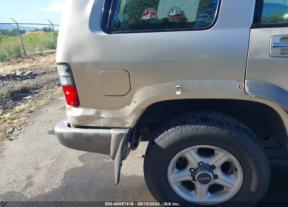 2002 ISUZU TROOPER LIMITED/LS/S VIN: JACDJ58X327J08490