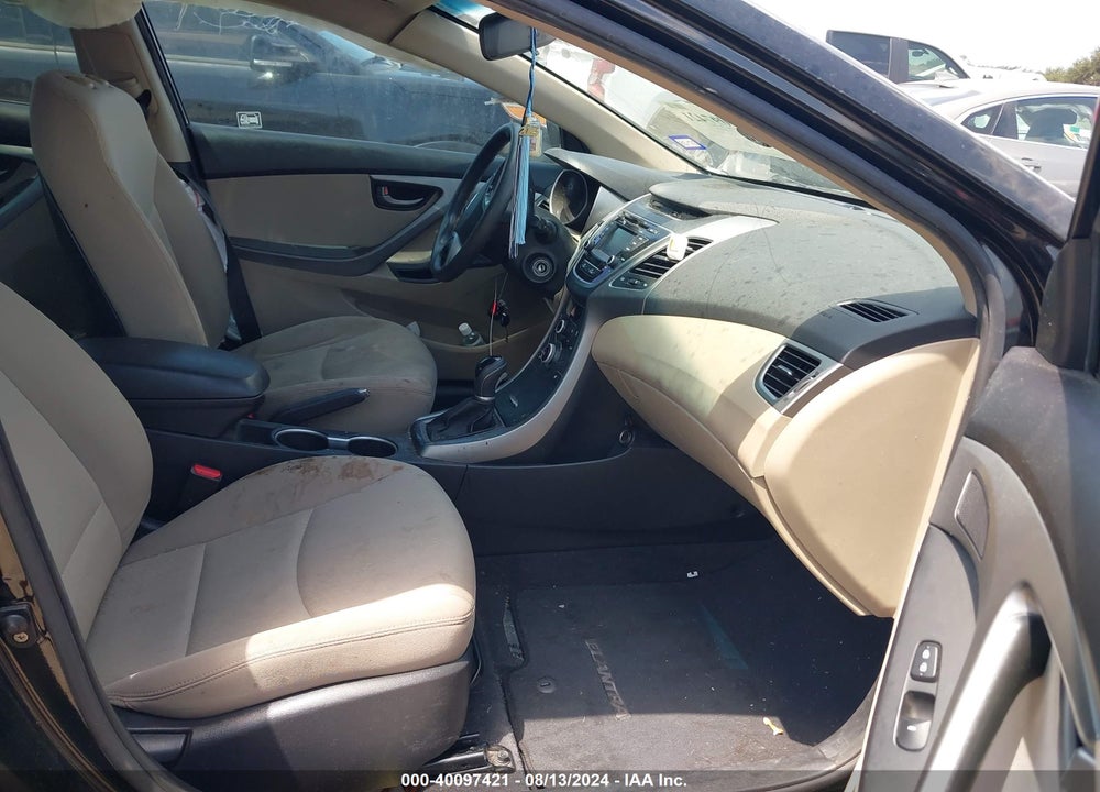 2014 HYUNDAI ELANTRA SE VIN: KMHDH4AE8EU075973