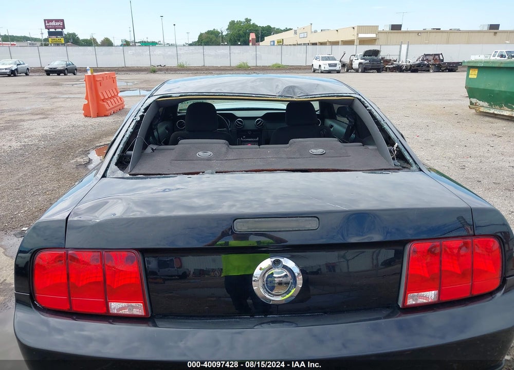2008 FORD MUSTANG VIN: 1ZVHT82H485177951