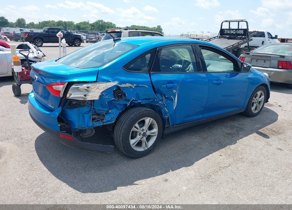 2014 FORD FOCUS SE VIN: 1FADP3F20EL452324