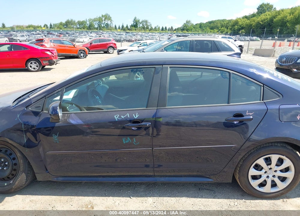 2024 TOYOTA COROLLA LE VIN: 5YFB4MDE9RP173223