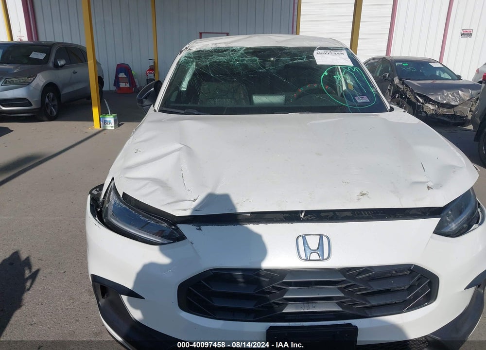 2024 HONDA HR-V 2WD SPORT/2WD SPORT W/O BSI VIN: 3CZRZ1H54RM735801