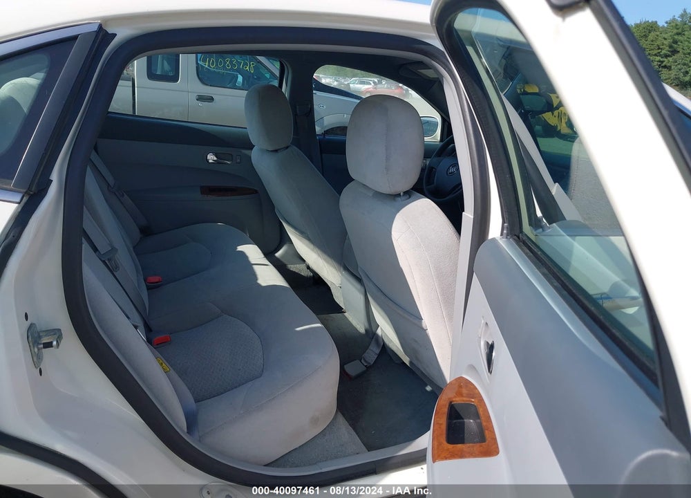2006 BUICK LACROSSE VIN: 2G4WC582X61278949
